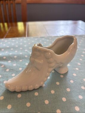 Vintage White Ceramic Decorative Miniature Victorian Shoe with bow
